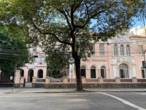 Universidade-Federal-do-Estado-Rio-de-Janeiro-UNIRIO-Hospital-Universitario-Gaffree-e-Guinle-300×225